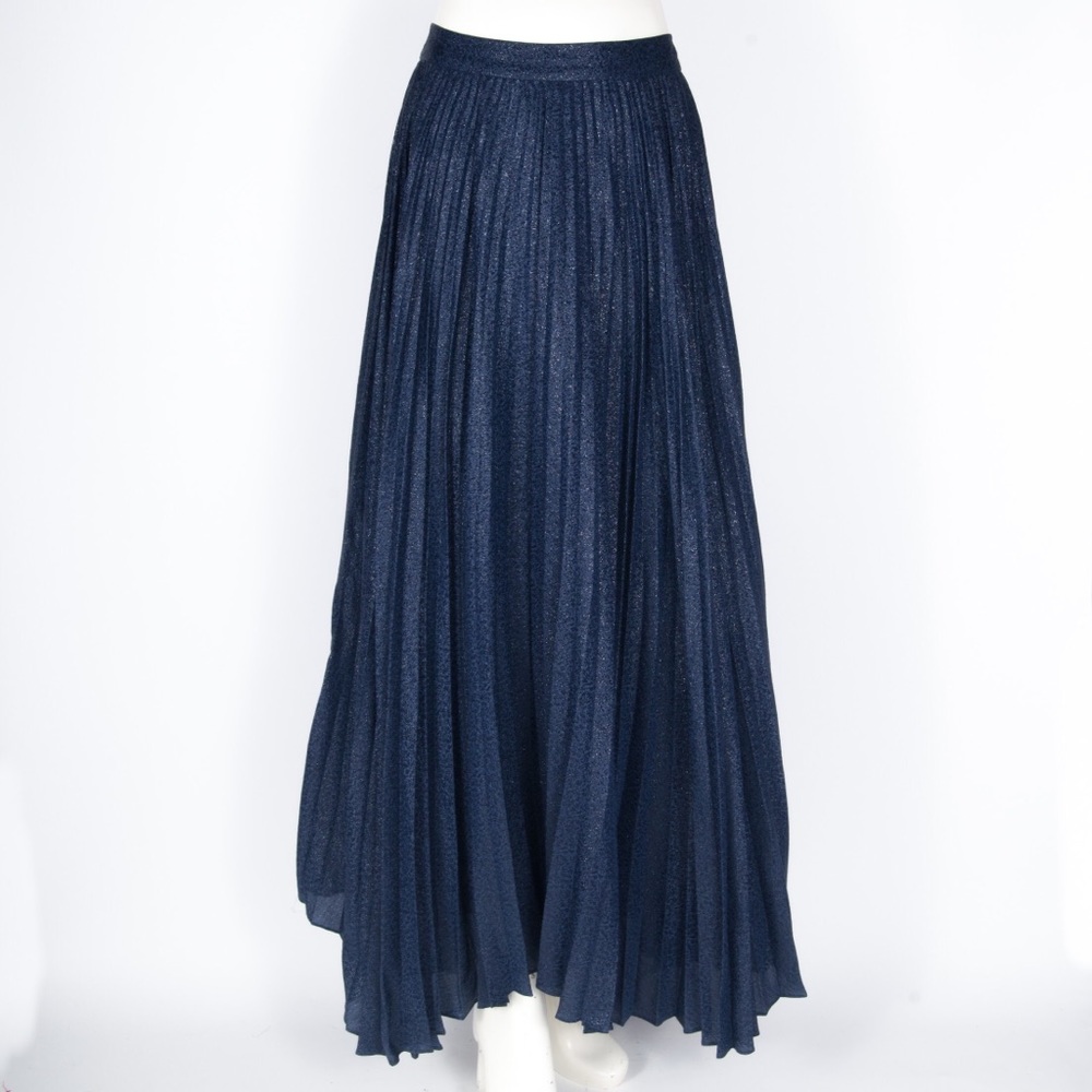 skirt by Alice +Olivia